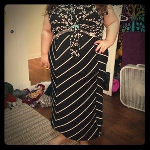 Stripped Maxi Skirt